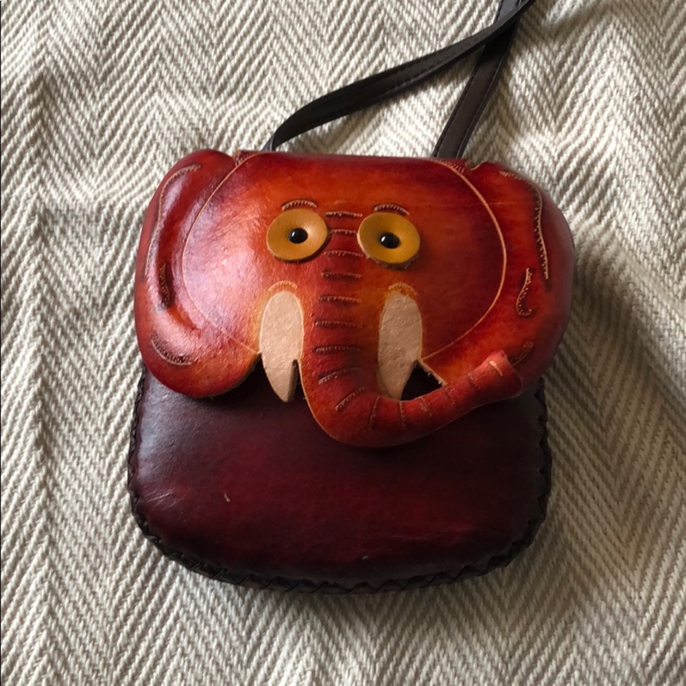 Leather Elephant purse.